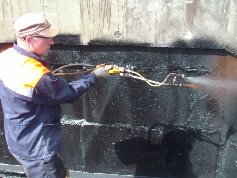 Технология нанесения штукатурной гидроизоляции на фундамент: пошаговая инструкция и советы