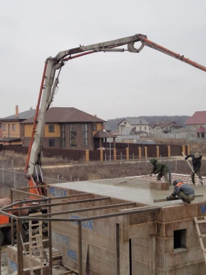 Устройство фундамента с применением бетононасосов