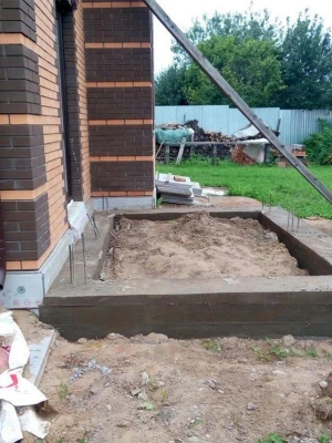 Устройство фундамента для веранд