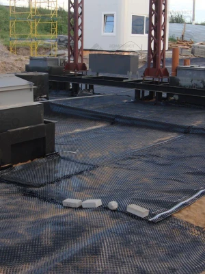 Учёт климатических условий при укладке гидроизоляционной мембраны под фундамент
